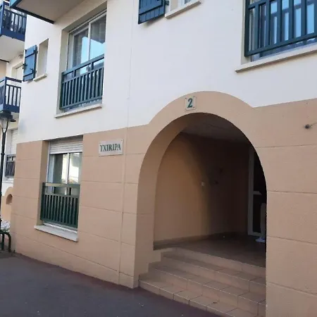 Апартаменты Moderne Avec Parking Prive, Proche Centre-ville Et - - Fr-1-239-497 Сен-Жан-де-Люз