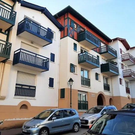 Moderne Avec Parking Prive, Proche Centre-ville Et - - Fr-1-239-497 Апартаменты Сен-Жан-де-Люз